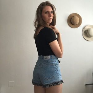 Vintage high waisted shorts